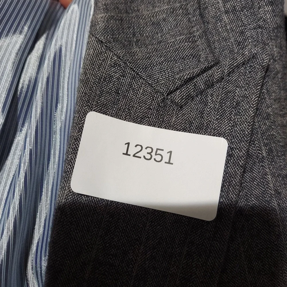 Banana Republic Blazer Mens 40R Gray Herringbone Tailored Fit Italian Fabric